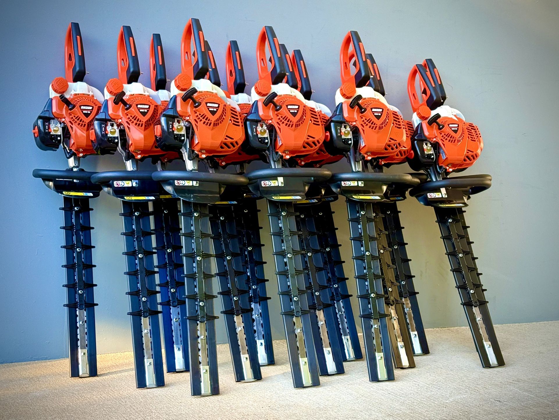 Brand new Echo 20 in. 21.2 cc Gas 2-Stroke Hedge Trimmer