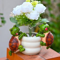 Hanging Turtle Planter Statue, Climbing Tortoise Garden Decor for Fence Patio Lawn (Green Turtle Pendant, 2pcs)