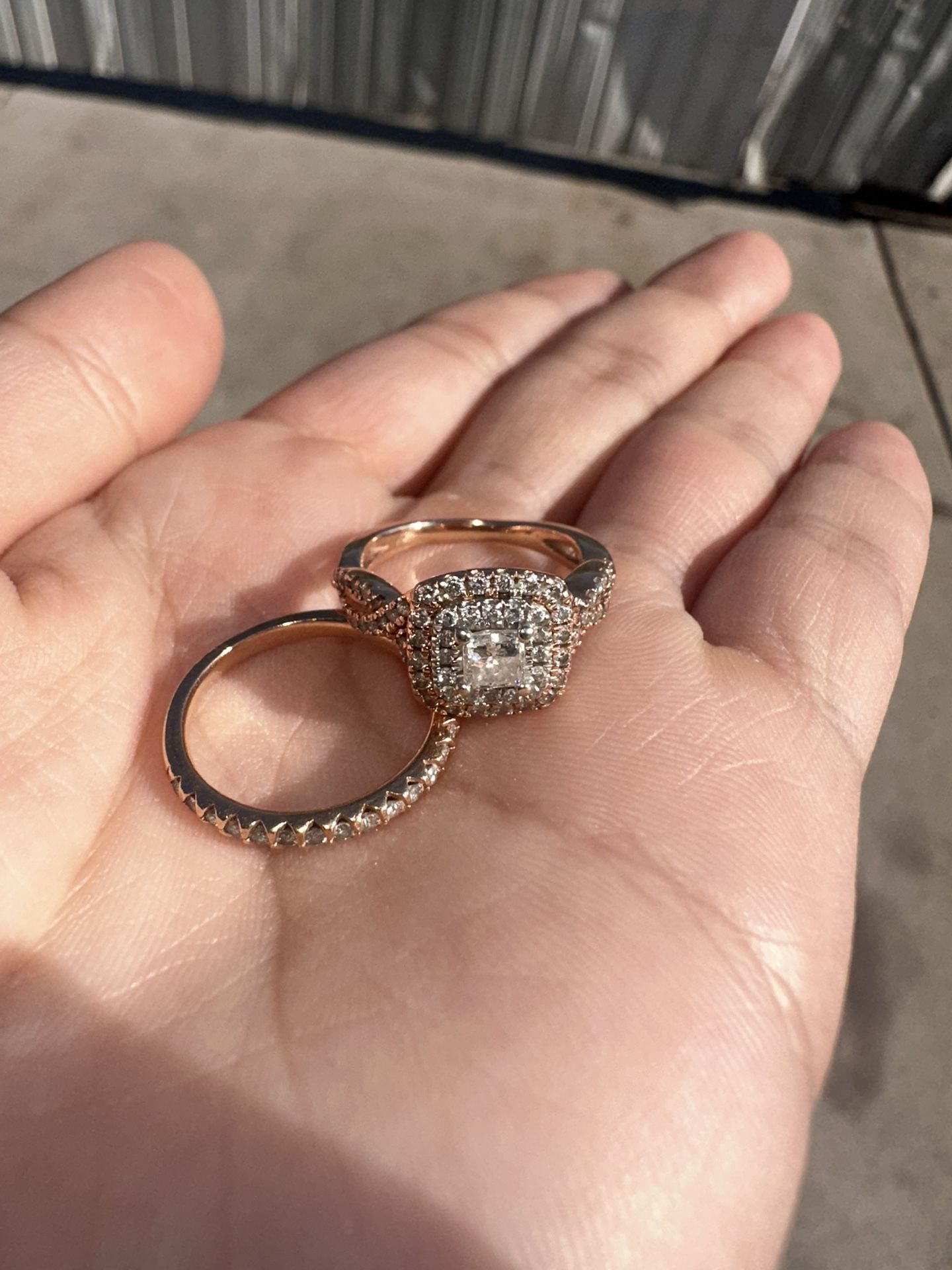 Engagement ring set