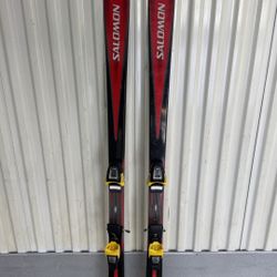 Salomon 150 Skis