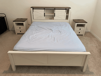 farmhouse queen bedroom set (5 pieces)