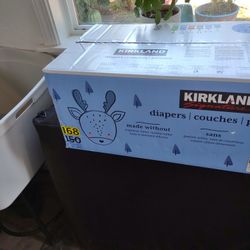 Kirkland Signature Diapers Size 5 168 Count