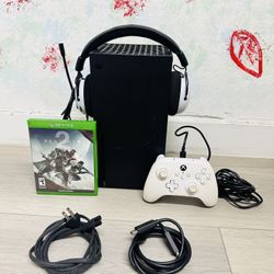 Xbox Series X - 1 TB , Bonus 1 Game With HeadSet ( Used )