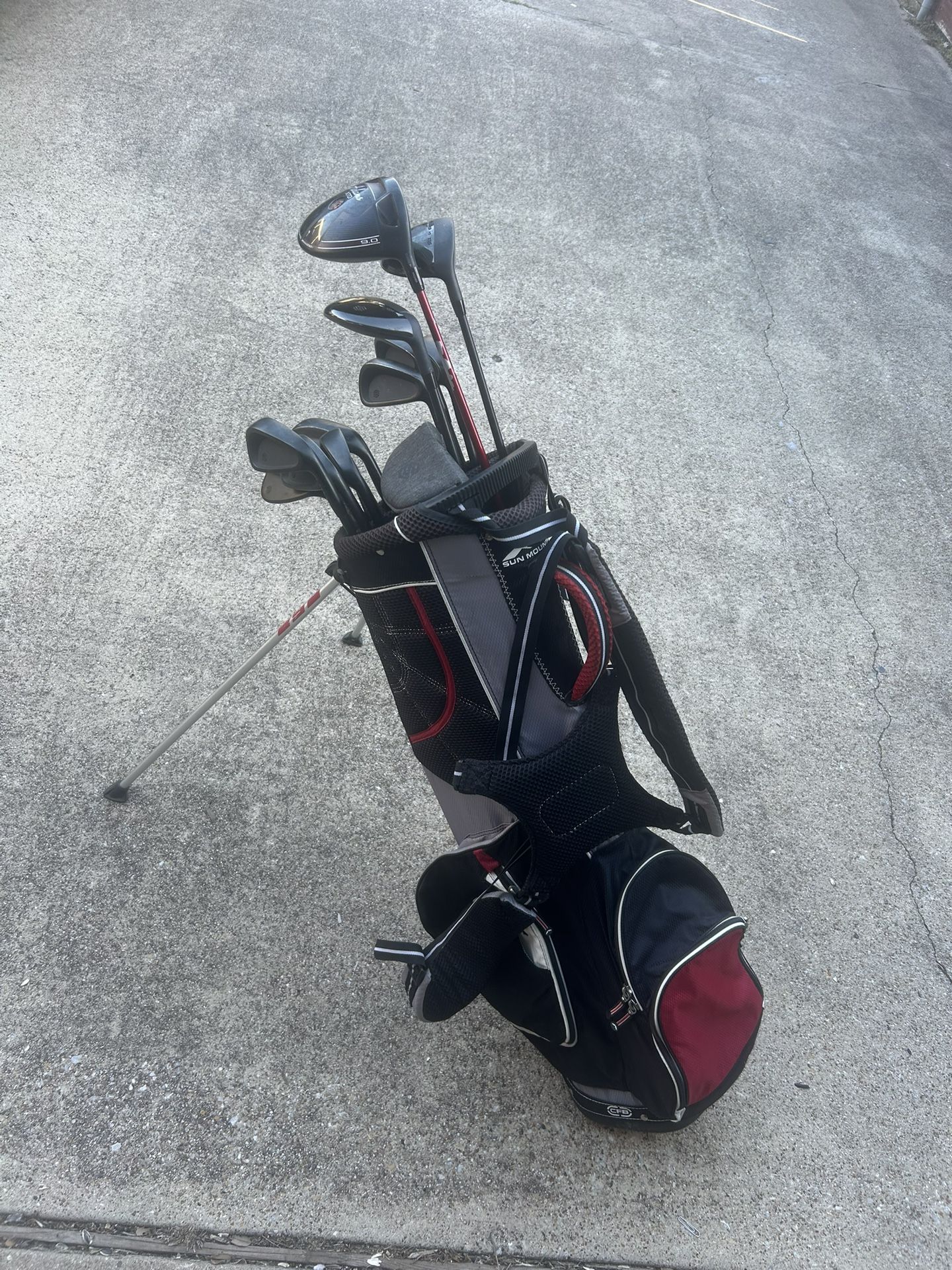 Full Set Of Men’s Right Handed Golf Clubs Stix