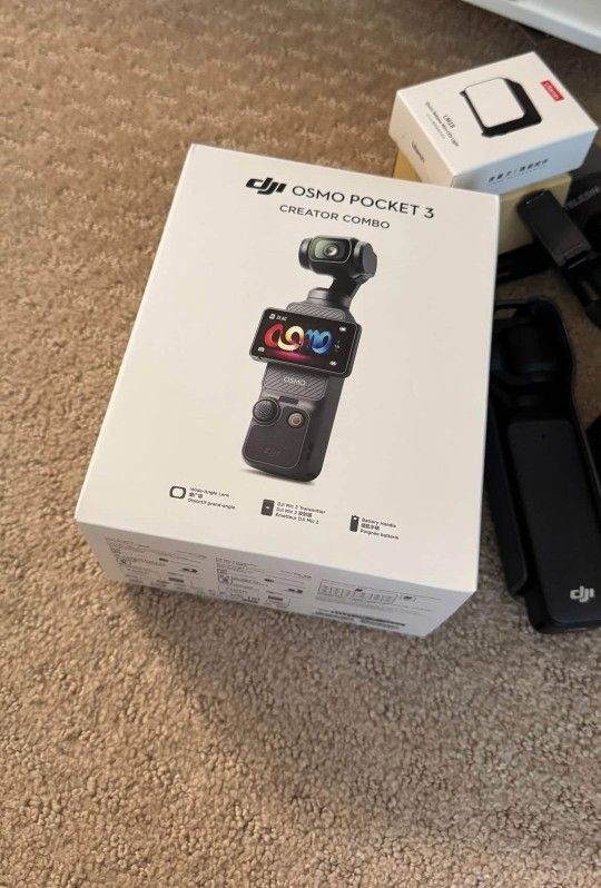DJI Pocket 3 Creator Combo + Ulanzi Accessories + SD Card