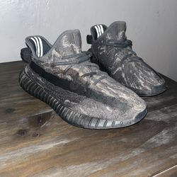 Adidas Yeezy Boost 