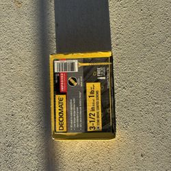 3-1/2 in (8.3 cm)Tan Star Flat-Head Wood Deck Screw 