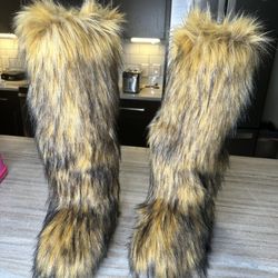 Tall Fur Boots Size 8