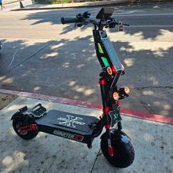 Obarter X7 8000W 14inch Fat Tire Electric Scooter. Speed 54mph.Range 70miles