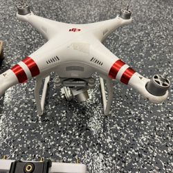 DJI PHANTOM 3 DRONE (PLEASE READ DESCRIPTION)