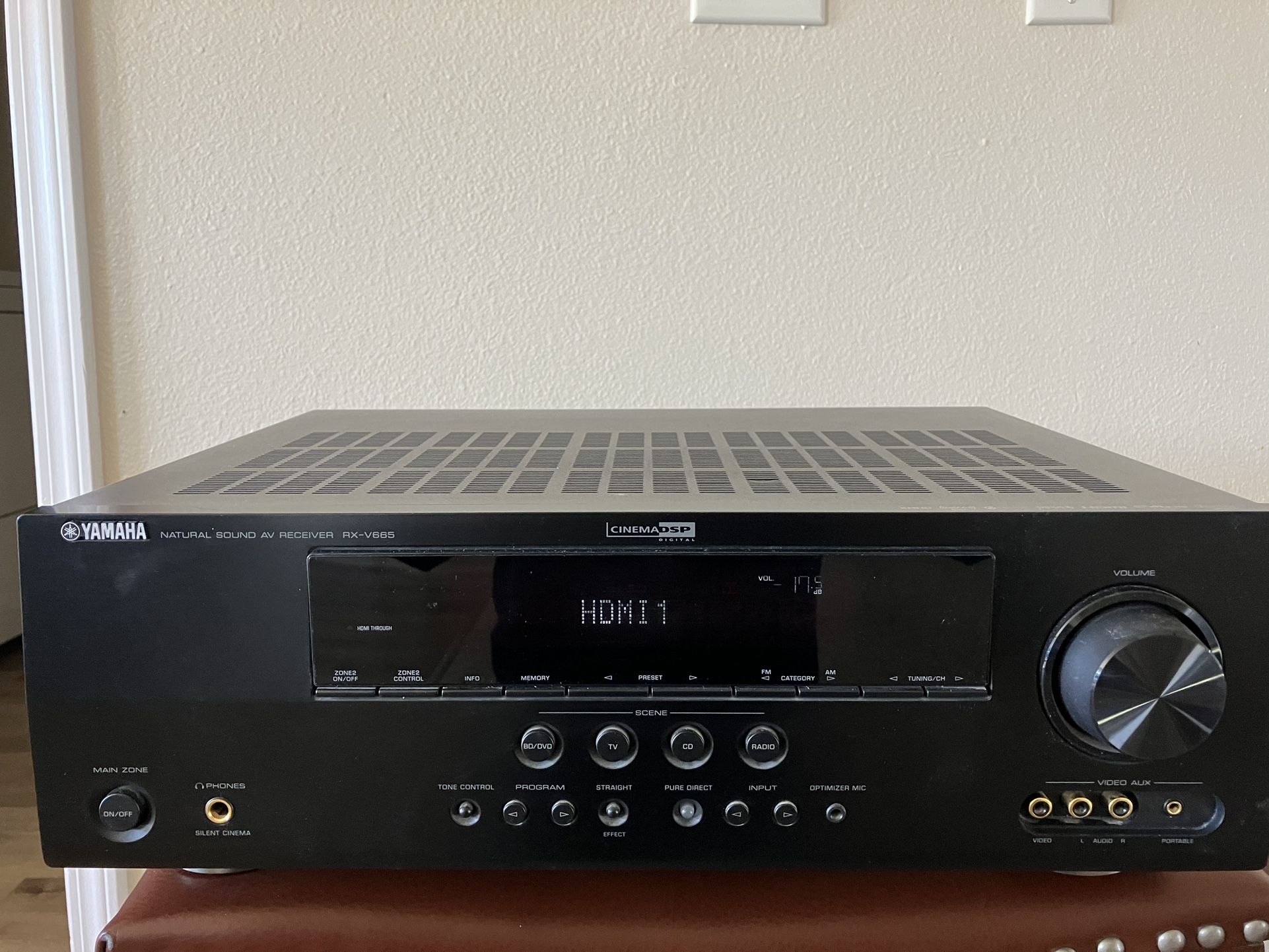 Yamaha RX-V665 Home Theater Receiver