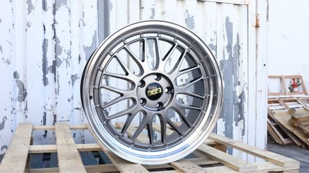19 INCH STAGGERED SET BBS LM STYLE WHEELS RIMS 19X8.5 +33 / 19X9.5 +30 (5X114.3) CB: 73.1