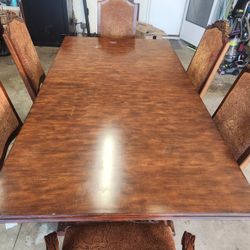 Dining Table w/ 6 Chairs