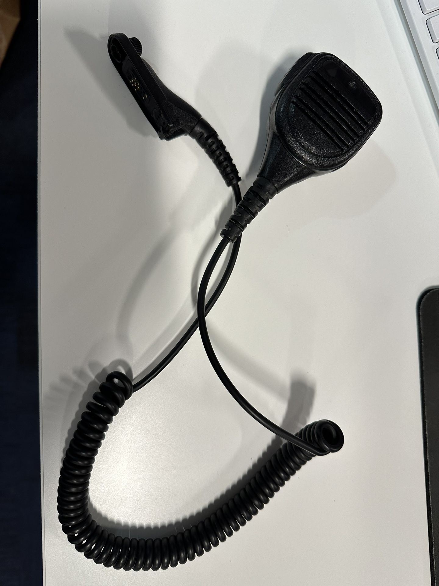 Shoulder Mic, Waterproof IP55 Handheld Speaker Mic With External 3.5mm Earpiece Jack