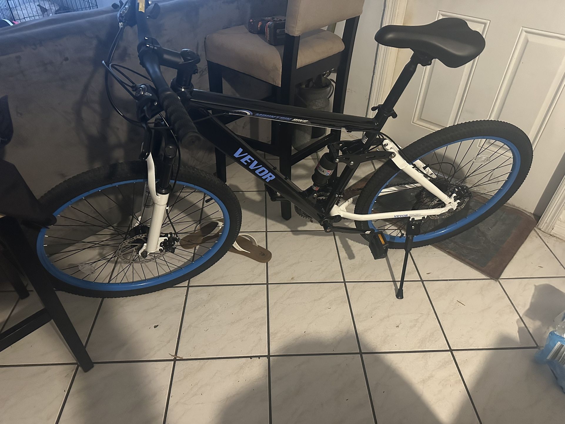 Vevor Mountain Bike
