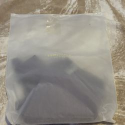 Essentials Fear of God T-Shirt – Burgundy (Brand New)