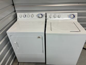 GE Washer and Dryer Set