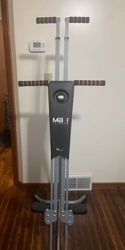 Mall climber
