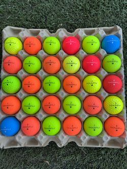 30 Golf ⛳️ Balls Maxfli 