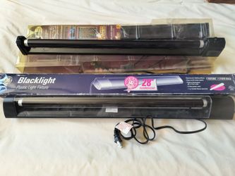 Set of 3 Fluorescent Blacklight light fixture