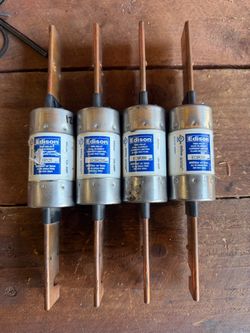 Edison ECSR200 & ECSR125 Time-Delay Fuses – Lot of 4