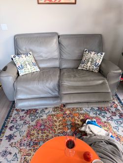Loveseat recliner
