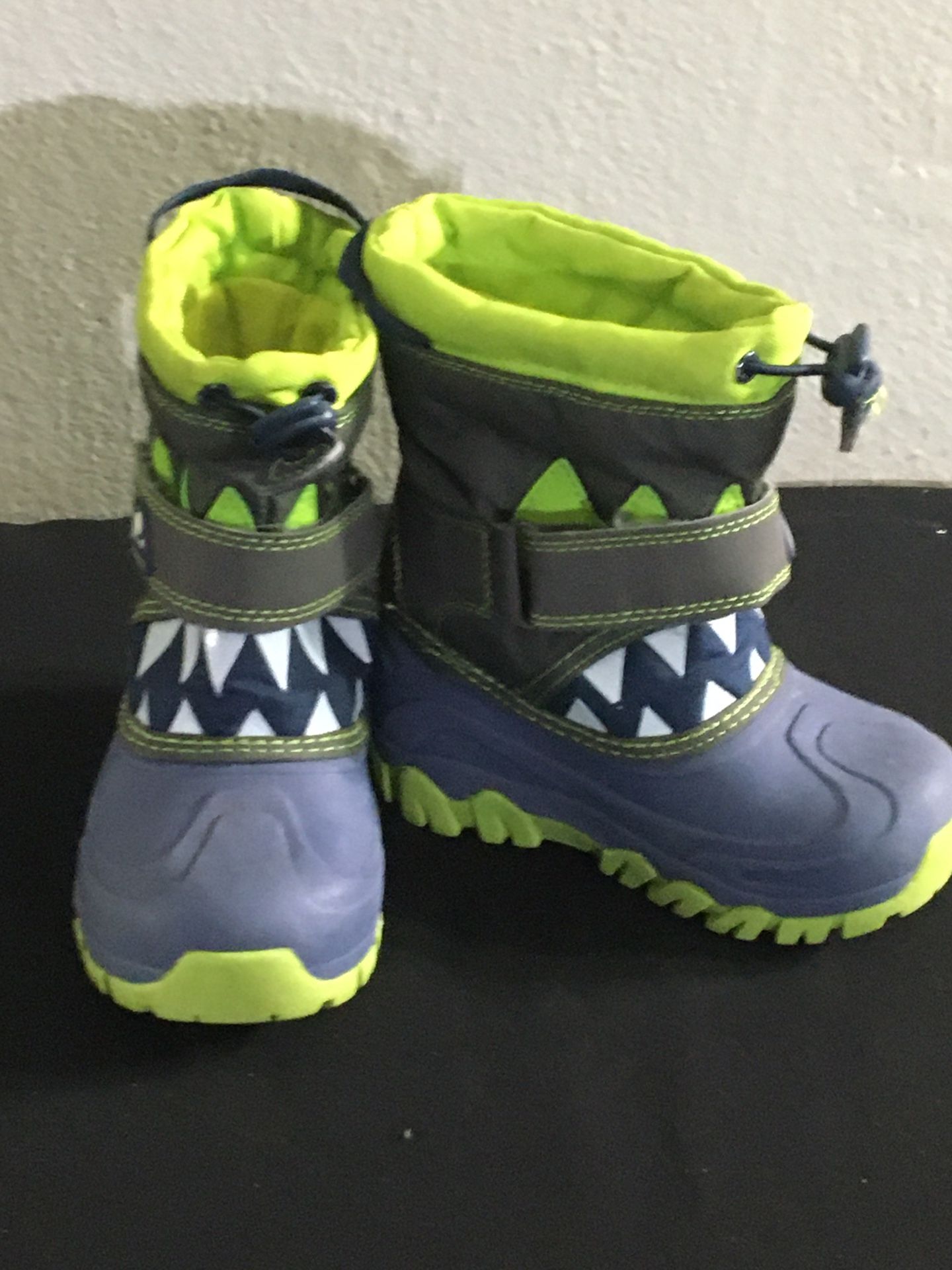 Boys insulated winter boots