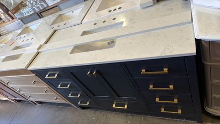 54 in vanity bathroom brand new $699