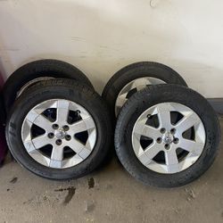 2008 Toyota Prius Wheels