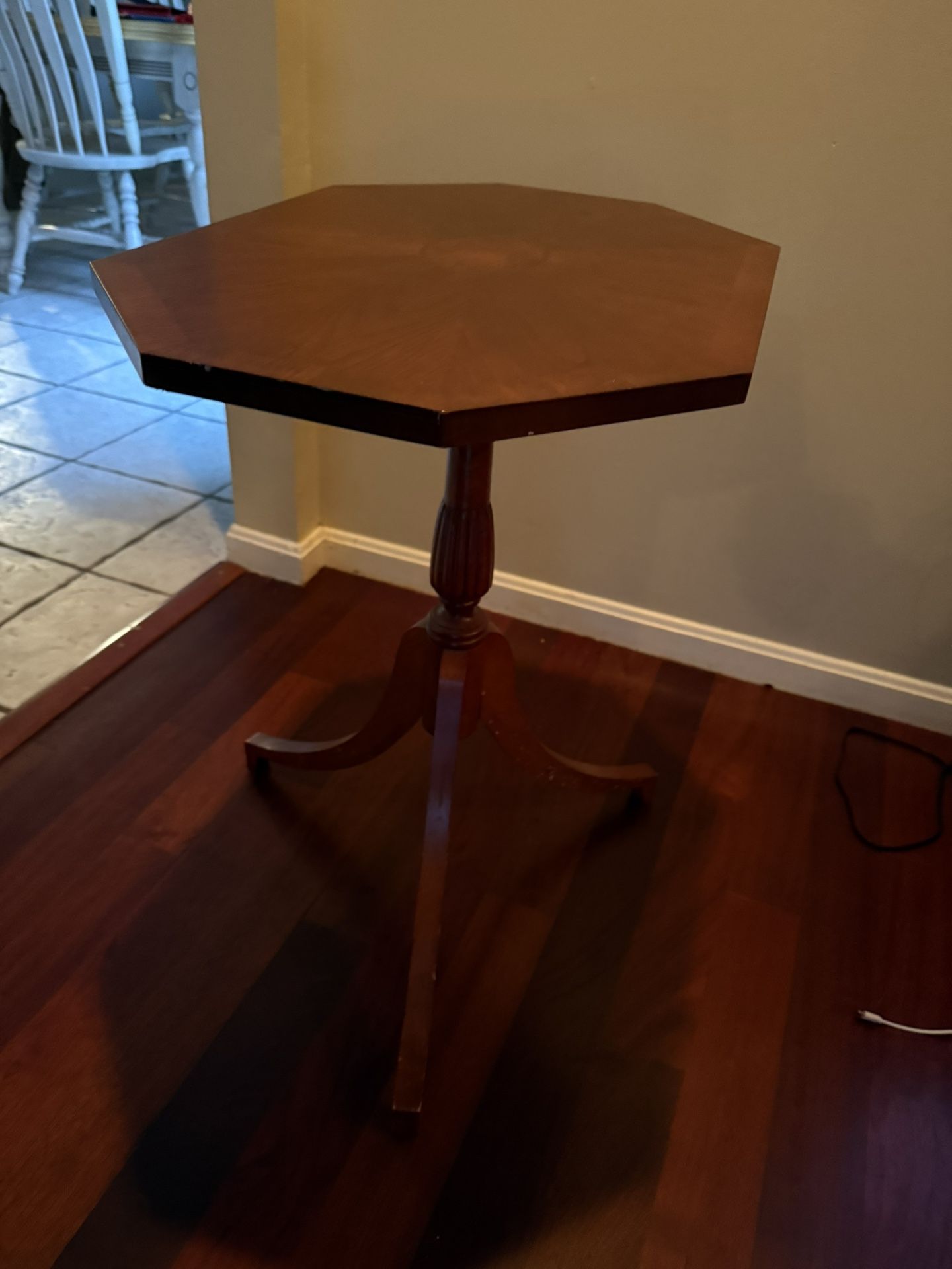 Hexagon Shaped Top End Table
