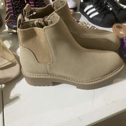 Ankle boots