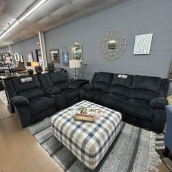 Recliner Sofa & Loveseat!!