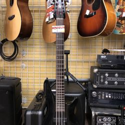 Rogue Metallic 12-string Bass Guitar (Minor Scuff Back Of Guitar)