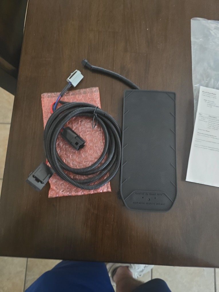 2018-2024 GMC Center Console Speed Charger
