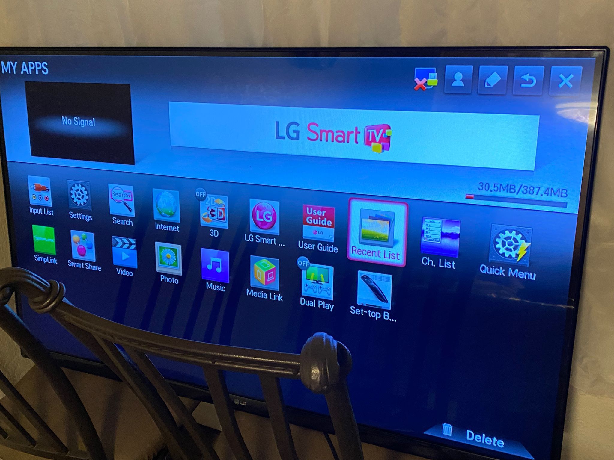 55” Kg TV $150