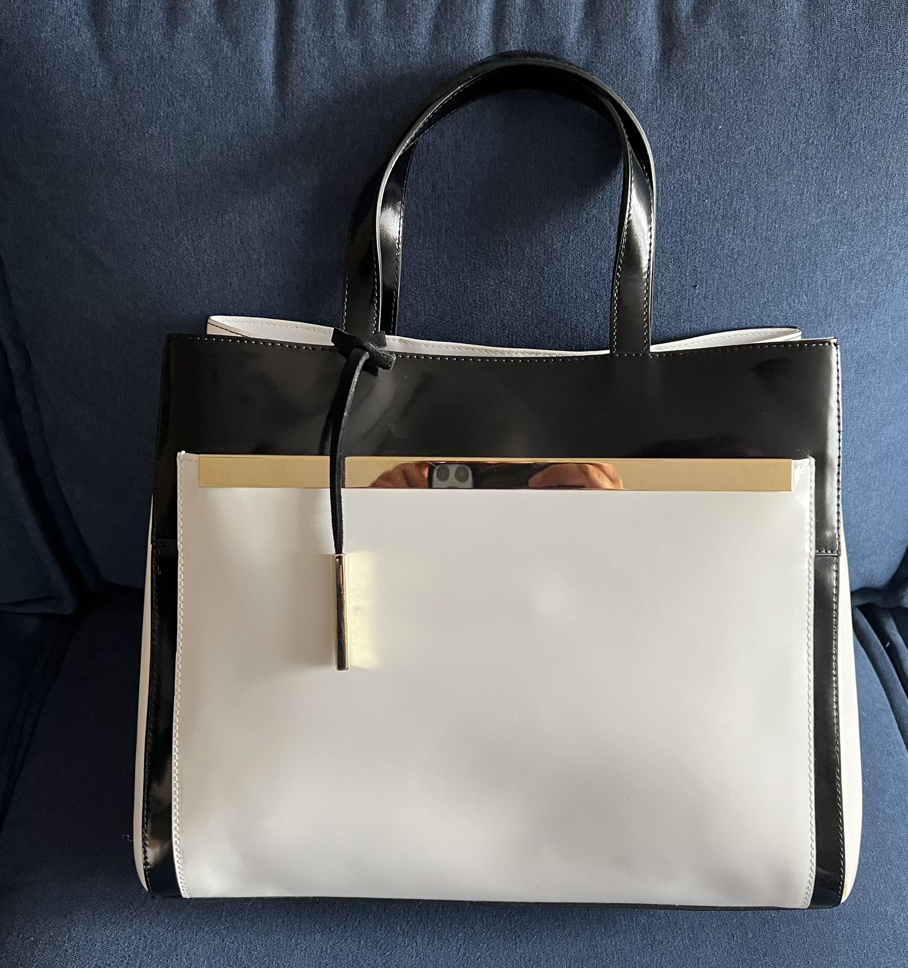Innue Patent Leather Italian Black & White Tote Shoulder Bag Gold Trimming Gift