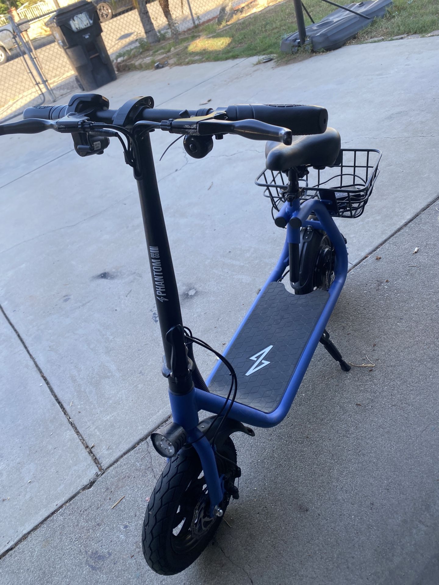 Electric Scooter