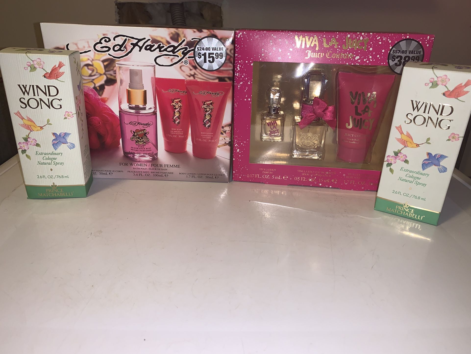 BRAND NEW Perfume/ Cologne Holiday Gift Sets