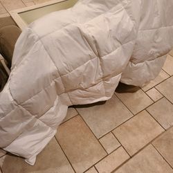 Bed Conforter Twin