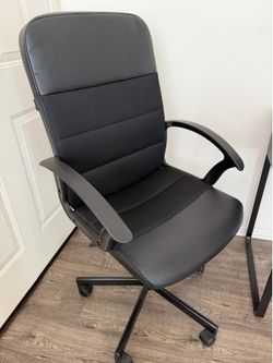 IKEA RENBERGET Swivel Desk Chair – Black Office Chair