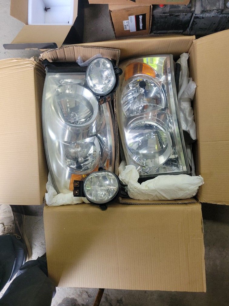 Headlights & Fog Lights, 07 Dodge Ram