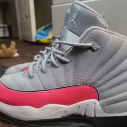 Air Jordan 12 RETRO Gs (Racer Pink)