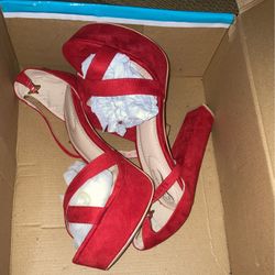 Rouge High Heels 