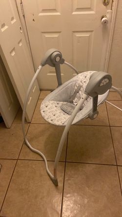Baby swing