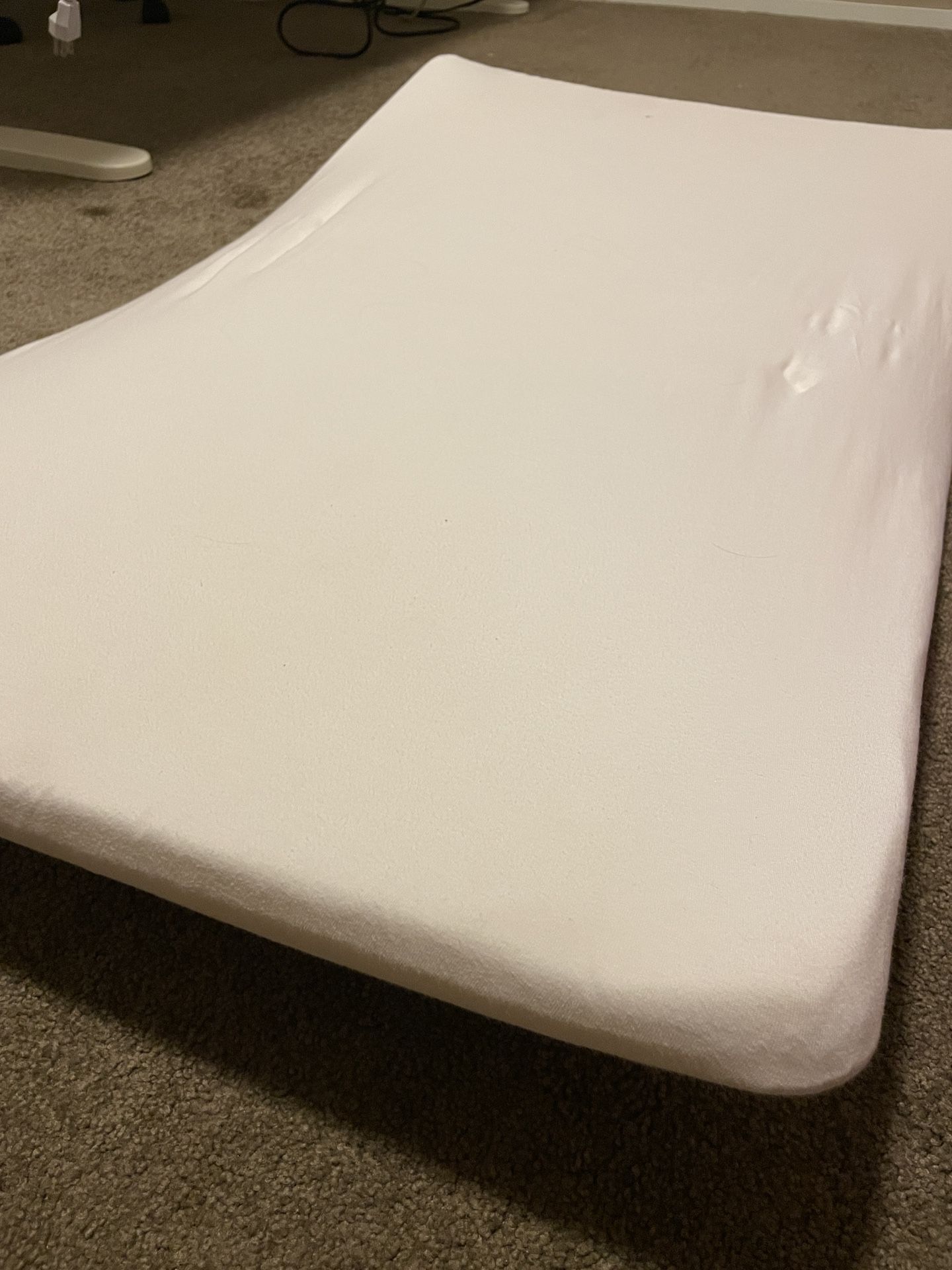 Baby Bjorn Travel Crib With Mattress And Fitted Sheet Purple for Sale