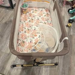 Baby Bassinet Bedside Sleeper