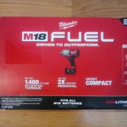 Milwaukee M18 Fuel 1/2" High Torque Impact Wrench 