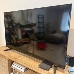 50" Samsung 4k UHD resolution, Smart TV platform, LED backlight, HDR support.