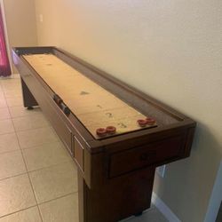 9ft Shuffleboard 