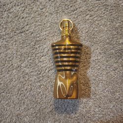 Jean-Paul GAULTIER "LE MALE" ELIXIR cologne is Brand New And Comes With a Case 